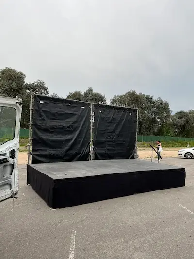 Escenario para evento escolar - Grilli